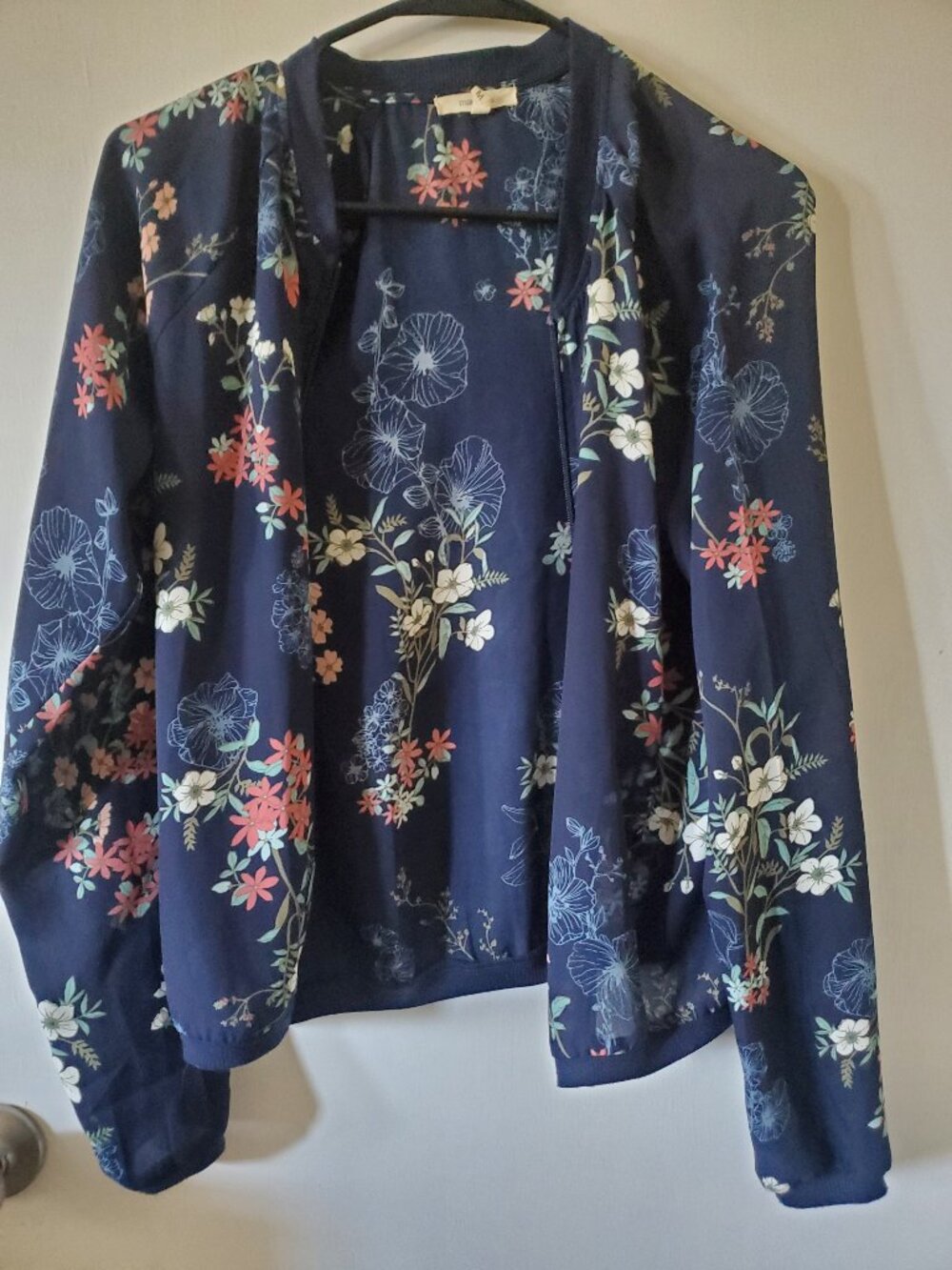 Floral bomber jacket